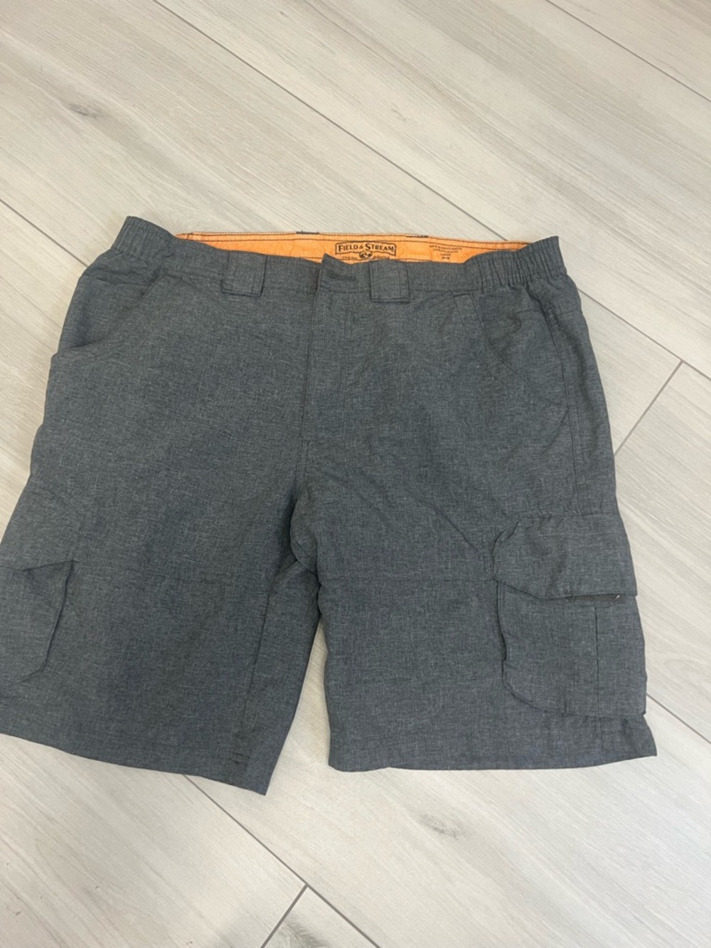 Field & Stream Men's Gray Cargo Shorts Sz 36-38 Hiking Corpcore Outdoors